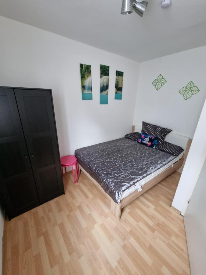 Monteurwohnung App 5 Pirmasens Esterno foto